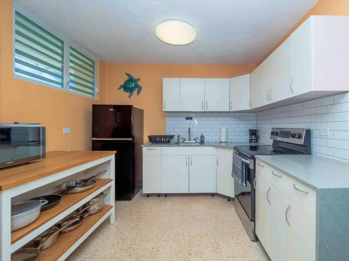 3 Bedroom In Quiet Neighborhood 5 Minutes To Beach Luquillo Tatil Evi