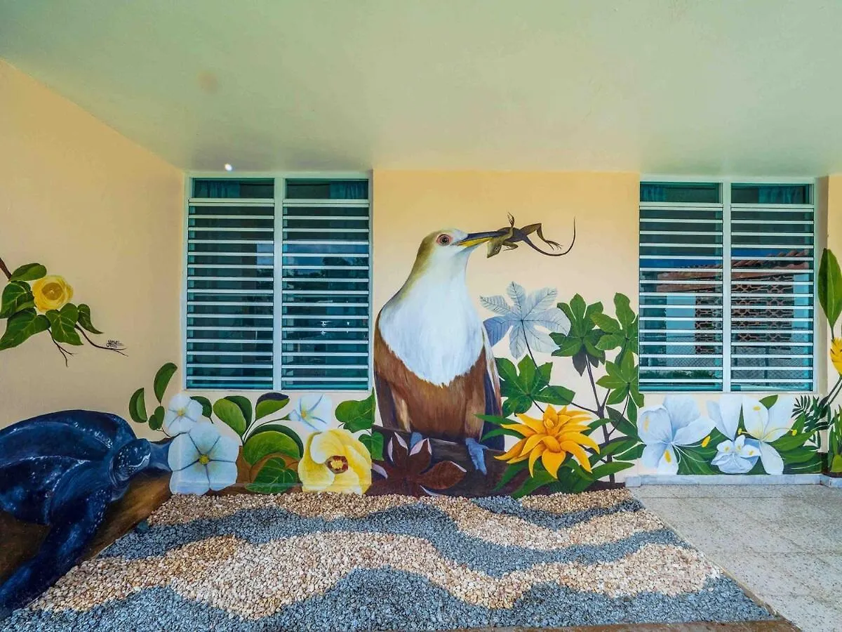 3 Bedroom In Quiet Neighborhood 5 Minutes To Beach Лукильо 0*,